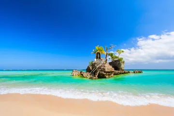 Zelfklevend Fotobehang Willys Rock island at Boracay beach © saiko3p