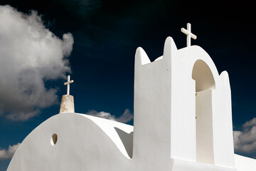 Glockenturm auf Santorini