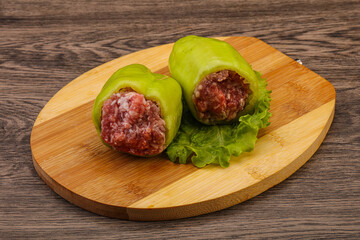 Raw stuffed bell pepper with meat