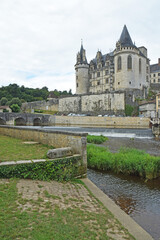 Obraz premium La Rochefoucauld en Angoumois, Charente, Nouvelle-Aquitaine, France : le château.