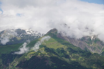 Wanderung auf den Zunig bei Matrei in Osttirol: Blick nach Norden