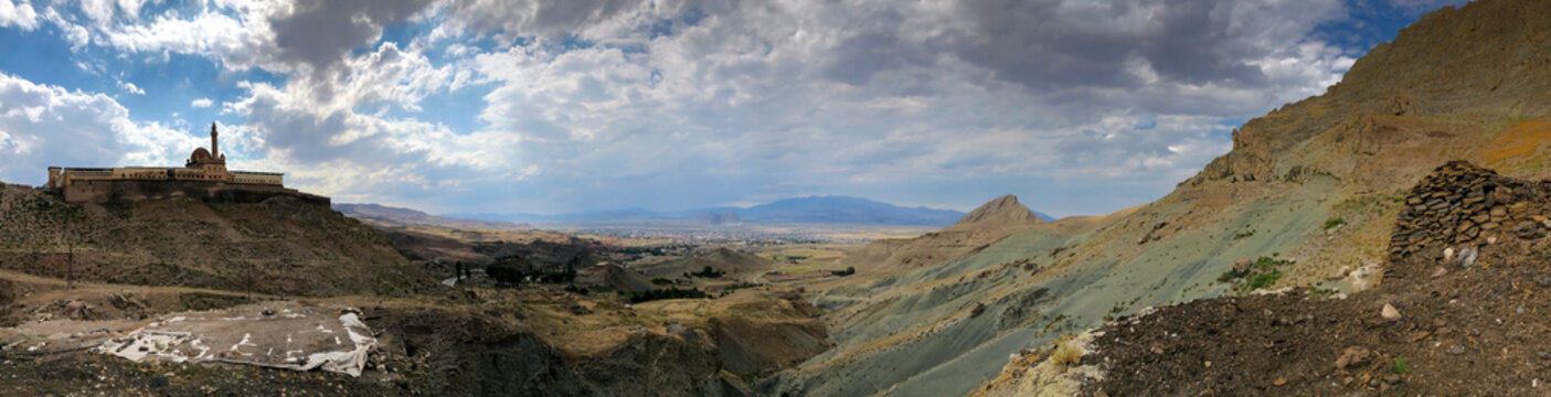 Ishak Pasha Palace or Ishak Pasha Kulliye is a bey's castle located near Mount Ararat, 5 kilometers from Doğubayazıt.