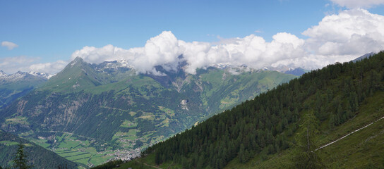 Bei Matrei in Osttirol: Wanderung auf den Zunig
