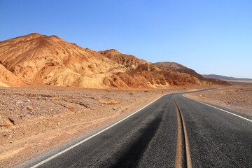 Fototapeta na wymiar Mojave Desert road in California