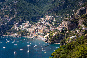 Obraz premium Panoramic view over Positano on Amalfi Coast in Italy