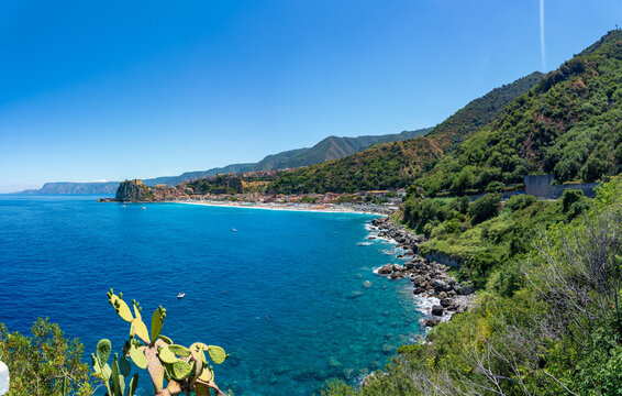 Scilla, amazing landscape to the coastline