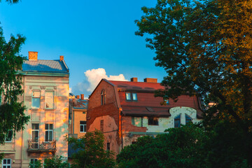 Obraz premium old slum building in living district of Serbia town cityscape landmark outdoor place