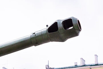 gun of World War II.  cannon.