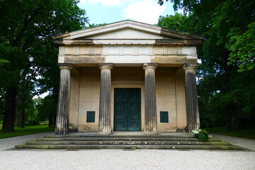 The Welf mausoleum from 1847 is a listed burial place of numerous personalities from the noble family of the Welfs. The mausoleum is located in Hanover Berggarten, Lower Saxony, Germany. - obrazy, fototapety, plakaty