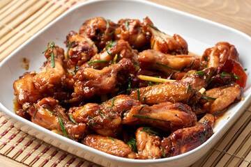 Caramelized chicken wings, asian recipe