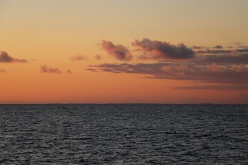 Naklejka premium sunset over the sea in Brittany 