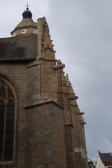 Fototapeta na wymiar church and gargoyles 