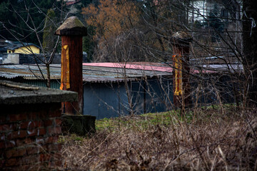 budynki dawnego młyna w bieńczyach  © Dariusz Grochal 