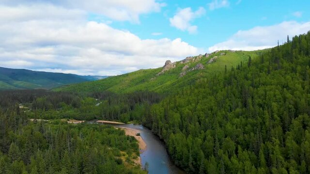 4K Drone Video (fast dolly shot, high elevation) of Rock Beach of Chena River at Angel Rocks Trailhead near Chena Hot Springs Resort in Fairbanks, Alaska