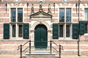 Fototapeten Entrance of town hall on Marktstraat in the old center of Naarden-Vesting, Noord-Holland Province, The Netherlands © Holland-PhotostockNL