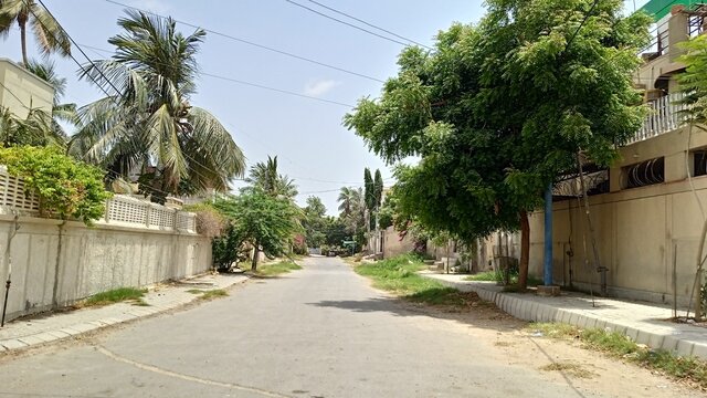 A Beautiful Karachi Street Image