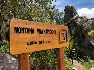 [Peru] The Information signboard at The trail in Huayna Picchu mountain "Huayna Picchu mountain, altitude 2667.58m"