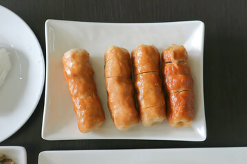 sausage or pork sausage , Vietnamese sausage