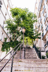 Rues de Montmartre, Paris - 451829383