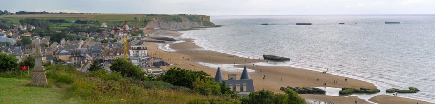 Arromanches-Les-Bains Images – Browse 529 Stock Photos, Vectors, and ...