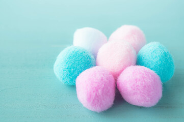 ふんわりしたフェルトボール