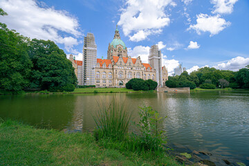 Fototapeta premium New Town Hall Hannover Germany. Blue Sky and cloud.