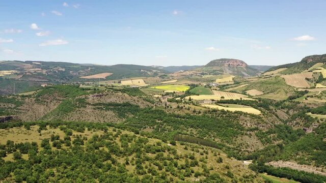 survol du viaduc de Millau et du Larzac