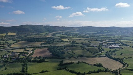 Obraz premium Survol de l'Aveyron à Séverac d'Aveyron