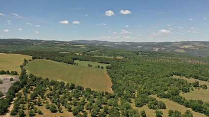 Survol de l'Aveyron à Millau et du plateau du Larzac