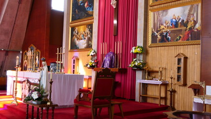Fototapeta na wymiar shot of religious Christian or catholic chapel and altar for worshippers 
