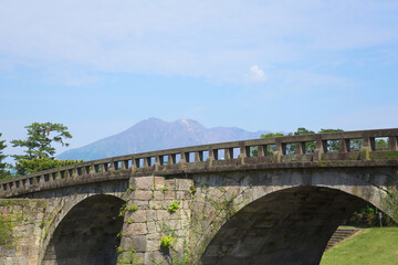 Fototapeta premium 鹿児島市石橋記念公園の高麗橋 