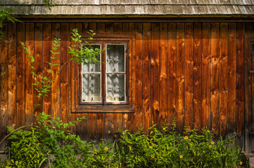 Stara polska wieś. Chaty pokryte strzechą. Wiejskie klimaty. © Arkadiusz Baczyk