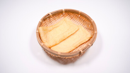 新鮮な油揚げ