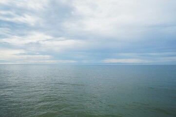海と空と水平線