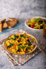 Curry risotto with spinach