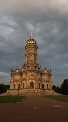 Obraz premium Church of st john the baptist under the cloud sky