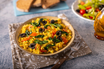 Curry risotto with spinach