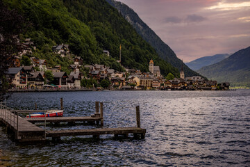 Fototapeta na wymiar Wonderful Lake Hallstatt in the Austrian Alps - travel photography