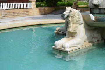 sphinx, fountain in the park