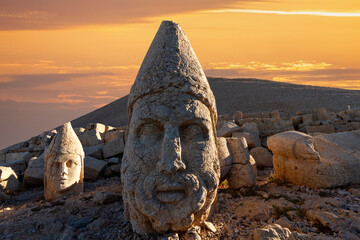 Nemrut Mountain and giant statue heads from1st century BC, in Adiyaman, Turkey.