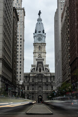 Obraz premium Long Exposure Portrait of Town Square in Philadelphia