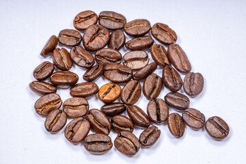 Coffee beans with a uniform color