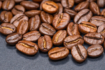 Coffee beans with a uniform color