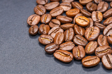 Coffee beans with a uniform color