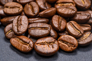Coffee beans with a uniform color