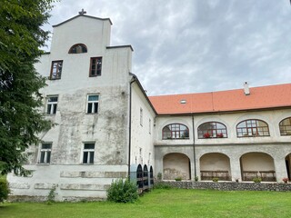 Fototapeta na wymiar Three-winged building of the Orthodox Monastery Gomirje - Croatia (Trokrilna zgrada pravoslavnog manastira, Manastir Gomirje - Hrvatska)