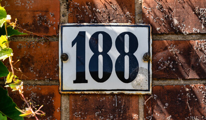 Hausnummer 188