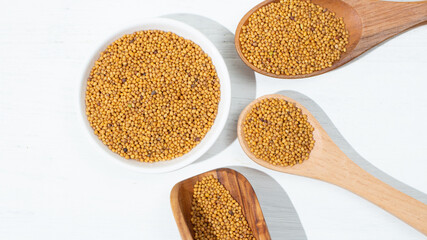 マスタードシード（からし菜の種子を乾燥させたもの）：インドカレーの原材料