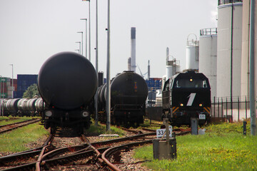 Oil wagons and locomotive at the pernis Harbor for Koole