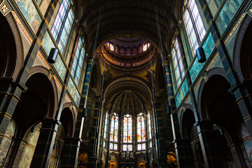 Fototapeta na wymiar オランダ　アムステルダムの聖ニコラス教会の聖堂内